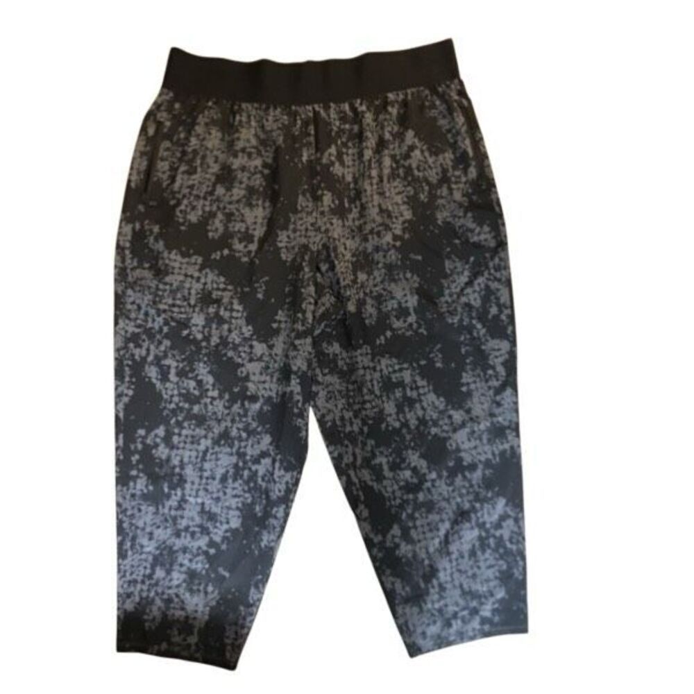 Torrid Happy Camper size 3XL jogger pockets gray & black pants
